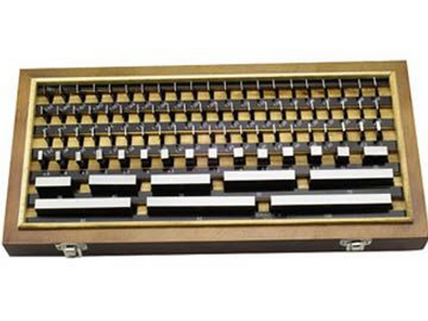 Căn mẫu MW700-12