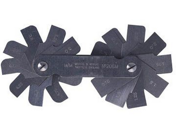 0.75-5.0mm Dưỡng đo bán kính 18 lá MW206M