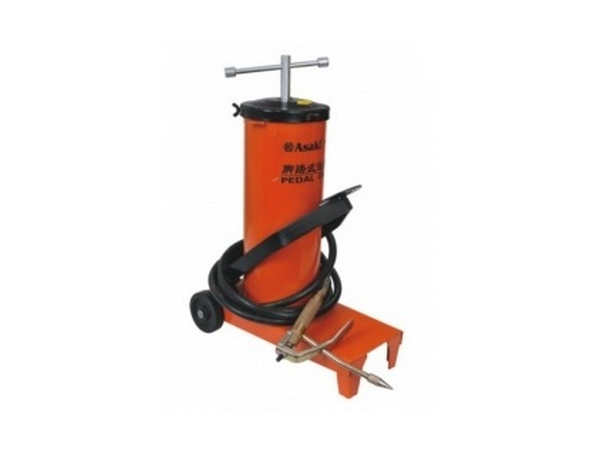 8L Bơm mở bò bằng đạp chân AK-1008
